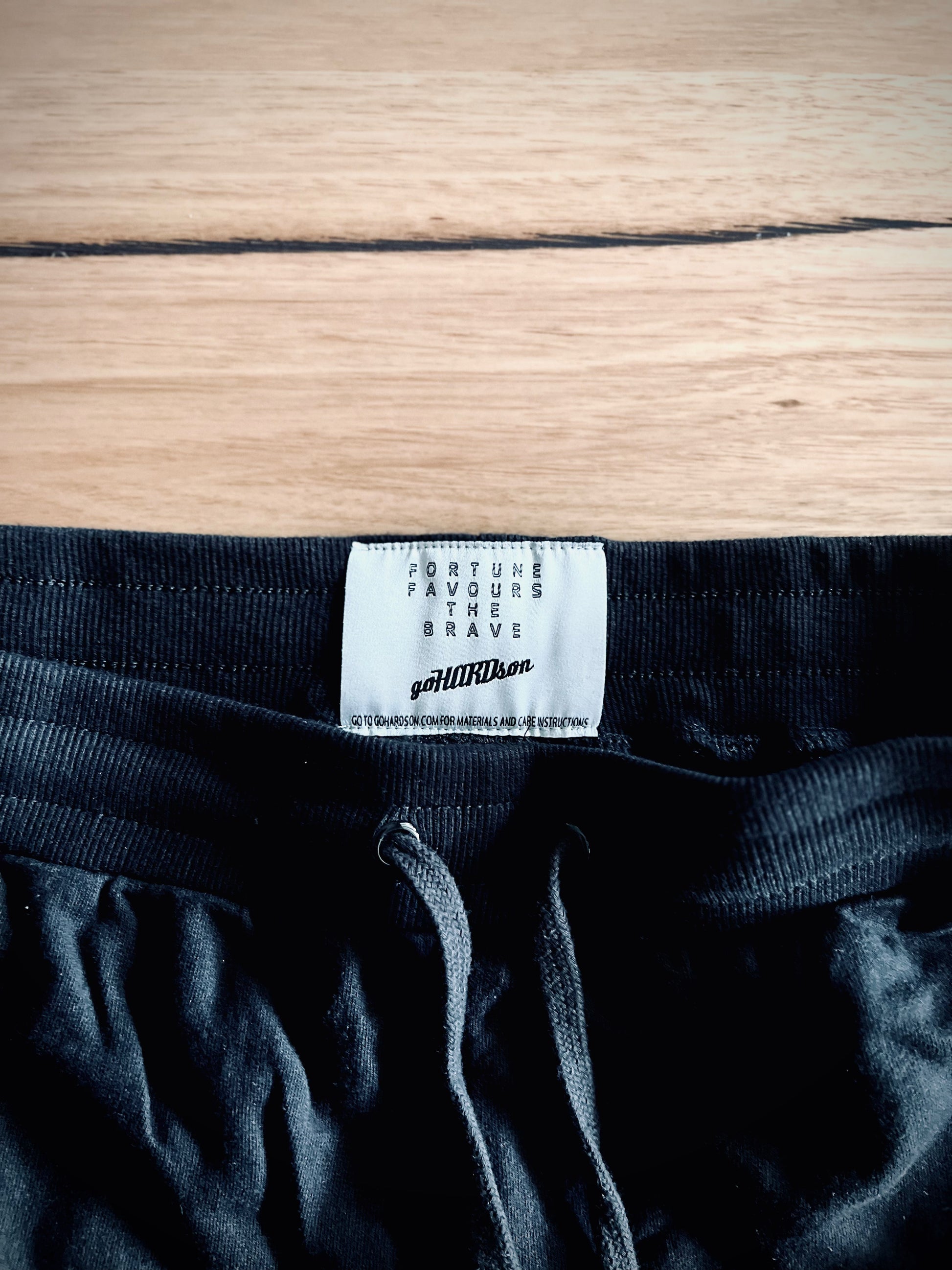 goHARDson fortune favours the brave men's black 100% cotton shorts streetwear summer fashion